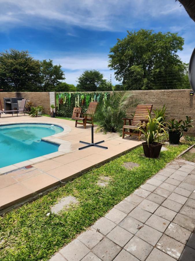 Stegor Holiday Home Maun Exterior foto